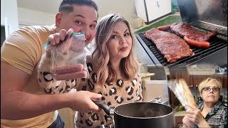 COOKING WEENIE W MOM LOL Latino Food Vlog [upl. by Dilly]