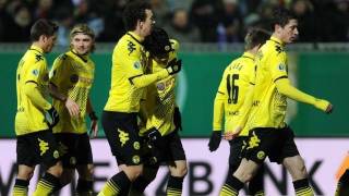 Dortmund besiegt quotPokalschreckquot  Bayern und Hertha unter Druck [upl. by Eilesor327]