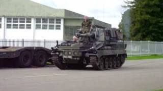 SelfPropelled Abbot Gun at Kemble 2009 [upl. by Iy]