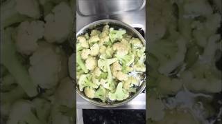 Aalo Gobi matar ki sabji 😋 recipeshortsviralvideo easycookingchannel ytshorts [upl. by Pliam]