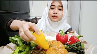 NASI PADANG SAMBAL SAYURAN MENTAH mukbang [upl. by Alfons]