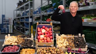 Gert Jans keuze met wilde bospaddenstoelen herfstfruit en stoofperen [upl. by Akinihs563]