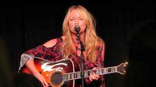 Deana Carter quotStrawberry Winequot CMAFest 2015 [upl. by Nahte426]