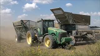 8420 AND 8270R JOHN DEERES PICKING PEANUTS BARBER FARMS 2018 PEANUT HARVEST PT3 [upl. by Ainecey]