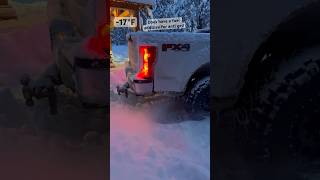 17 Powerstroke Cold Start BEST DIESEL YOU CAN BUY [upl. by Yduj]