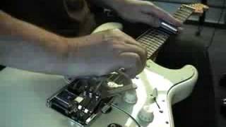 Duesenberg Multibender Demo 1 closeup played by Martin Huch [upl. by Anoyk]