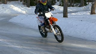 KTM SX 250  On The Limit 2 [upl. by Anelrats]