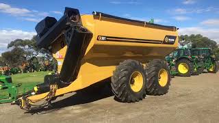 Emmetts 30 tonne tandem axle Coolamon Chaser Bin walk around [upl. by Ratep]