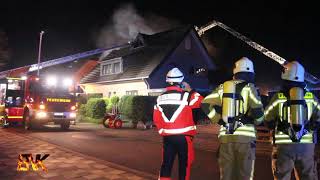 Brand eines Einfamilienhauses  Großeinsatz in Tönisvorst [upl. by Aretahs933]