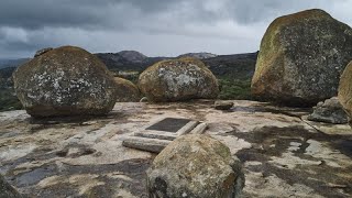 Zimbabwe  la sépulture de Cecil Rhodes fait polémique [upl. by Fanechka561]