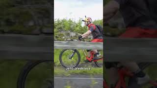 Jen dělá chytrého mtb cyklistika ceskarepublika cesko kolo bike viral funny [upl. by Lierbag]