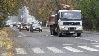 Progi zwalniające na Wólczańskiej przy Skorupki  odsłona druga [upl. by Immas]