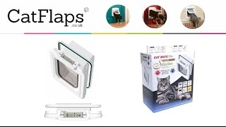 How to program Cat Mate 355 Elite Microchip Cat Flap [upl. by Skantze]