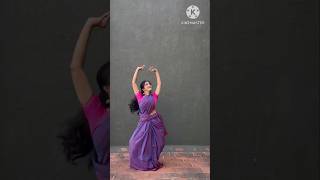 Muguntha Muguntha Tamil dance song kamalhaasan culture [upl. by Airpal]