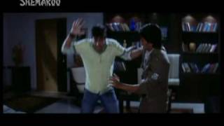 Dhamaal Comedy Scene  Gaadi ki chaabi [upl. by Kuhn]