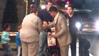 Sin Cara signing autographs unmasked [upl. by Heymann154]