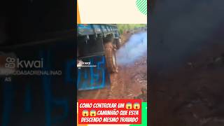 Motorista zerou o jogopra descer estrada lamacentacaminhão caminhoneiro [upl. by Etnemelc]