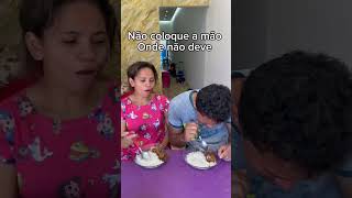 Coloquei ele pra comer pimenta humor coisasdecasal comedia coisasdocotidiano memes casal [upl. by Reivad]