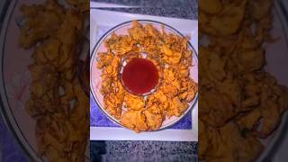 Crispy Onion Pakorha  Teatime Snacks  Rainy Snacks Pakorha  Lachche Dar Piyaz Kay Pakorey  Cooks [upl. by Popelka]