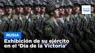 Rusia exhibe su ejército en el ensayo del desfile del Día de la Victoria en la Plaza Roja de Moscú [upl. by Assillam]