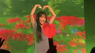 CHUU 츄 ‘Honeybee’ Fancam  240803 Indianapolis  2024 CHUU FANCON Strawberry Rush in AMERICAS [upl. by Izy]