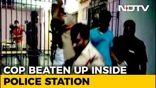 Lady Constable exposes shameless inspector for misbehaving with her in Police station [upl. by Zere317]