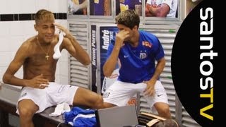 Argentinos ensinam Neymar a dançar a Cúmbia [upl. by Zosi497]