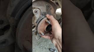 Front wheel bearing noise carhacks tools mechaniclife shorts [upl. by Trumaine]