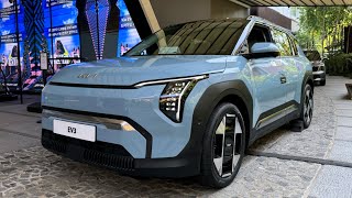 4K 2025 KIA EV3 Long Range quotFrost Blue  Navyquot Walkaround Review [upl. by Alih]