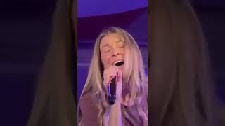 Unchained Melody Leanne Rimes Live [upl. by Cuttie]