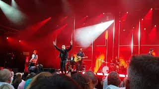 Andreas Bourani  Alles beim Alten Live Autostadt Wolfsburg 2019 [upl. by Leirej985]