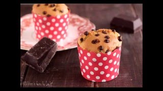 Muffin allo yogurt e cioccolato [upl. by Lusty]