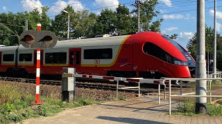 SSP Warszawa Wola Grzybowska  nowe napędy rogatkowe  Polish railroad crossing [upl. by Vashtee742]