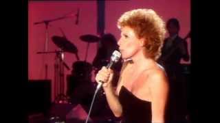 Ornella Vanoni  Medley dei cantautori Me in tutto il mondo Che cosa cè LiveRSI 1982 [upl. by Kcirdec]