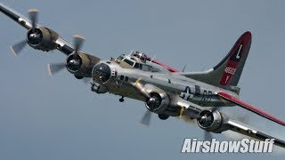 B17 Flying Fortress Low Flybys  Thunder Over Michigan 2018 [upl. by Lussier]