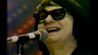 Roy Orbison Live in London  1983  3 songs [upl. by Declan880]