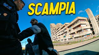 ME OBLIGAN A DARLES MI CÁMARA en el BARRIO MÁS PELIGROSO de ITALIA  Scampia 🇮🇹 [upl. by Annaigroeg]