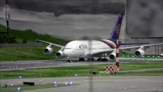 Miniatur Wunderland Hamburg Flughafen 2012 Airbus 380 Thai Airways [upl. by Ribal]