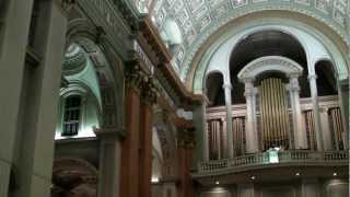 Cathédrale MarieReineduMonde Pipe Organ [upl. by Niklaus]