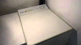 Miele Novotronic w795 Waschmaschine [upl. by Innad]