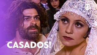 Catarina e Petruchio se casam no amor e no ódio  O Cravo e a Rosa  TV Globo [upl. by Adnouqal850]