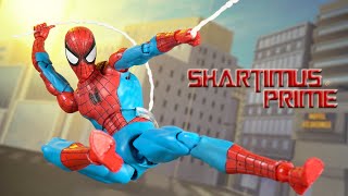 MAFEX SpiderMan Classic Costume No 185 Medicom Toy Comic Action Figure Review [upl. by Mathilda]