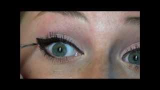 ZOEVA Eyeliner Tutorial [upl. by Aivila460]