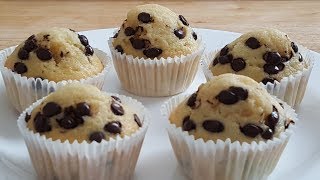 Muffins mit Schokostückchen  Muffin Rezept einfach [upl. by Bannasch275]