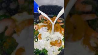 🟠 RECETTE  SAUCE CREVETTE ÉPINARD COCO recipe easy mukbang coco spanish shrimp shorts food [upl. by Chelsae]