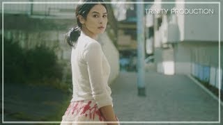 Maudy Ayunda  Aku Sedang Mencintaimu  Official Video Clip [upl. by Tomkin]