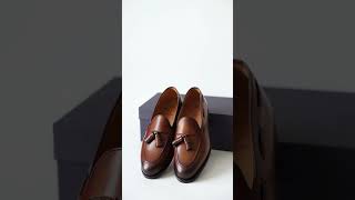 Berwick Tassel Loafer 4340 Crust Medium Brown Curated amp Co Bangkok [upl. by Shandy]