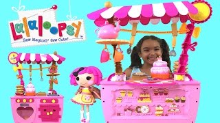 New Lalaloopsy Magic Kitchen 2 in 1 Cafe to Kitchen Playset [upl. by Melesa]