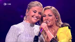 Beatrice Egli amp Helene Fischer  Zuhaus Die Helene Fischer Show 2023 FULLHD [upl. by Erbas]