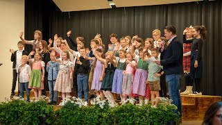 Muttertagsfeier mit den Kindern aus St Michael [upl. by Enieledam]